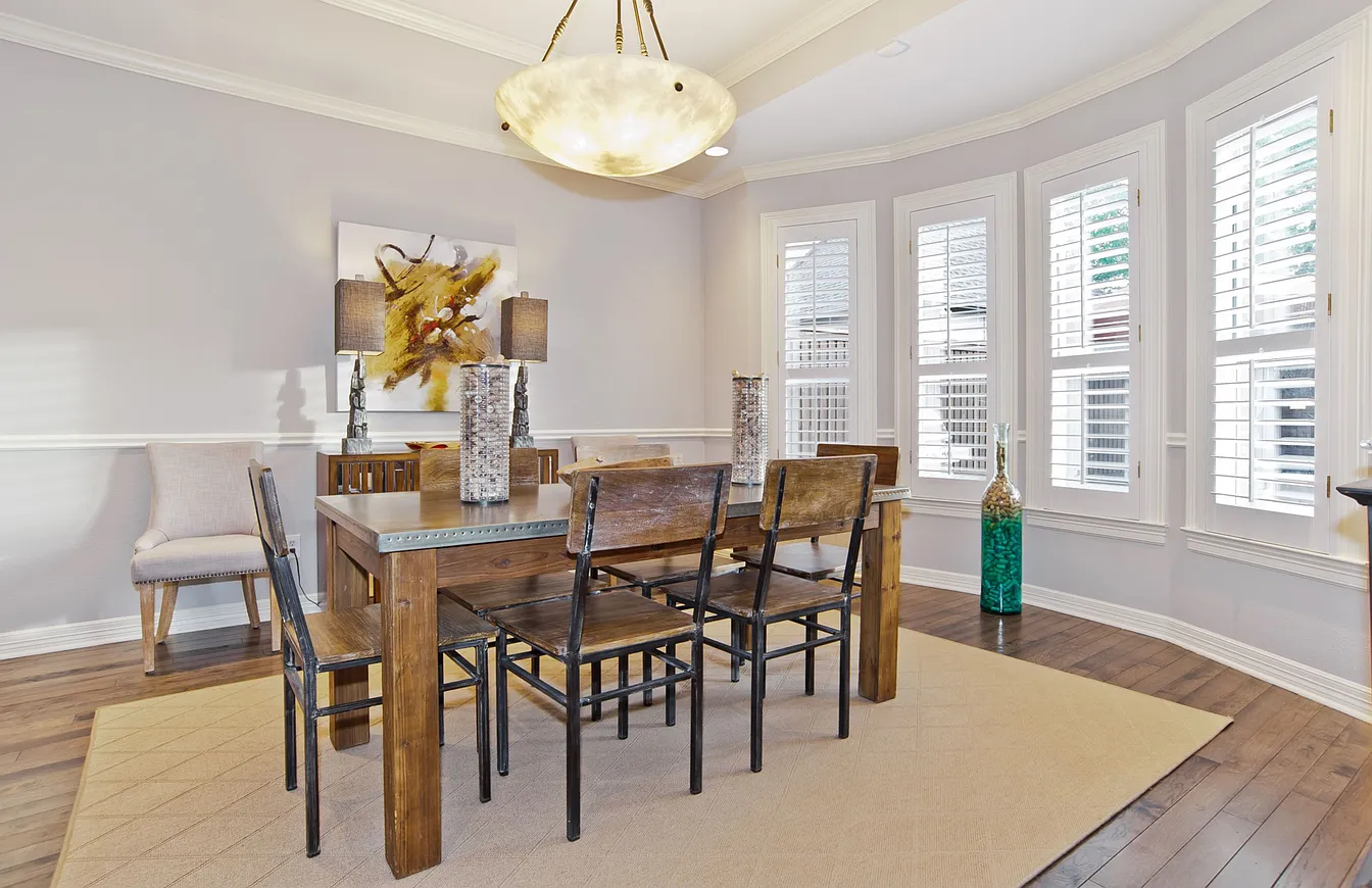 Edith dining room