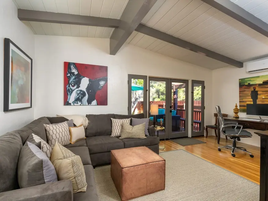 Lillian family room and patio doors