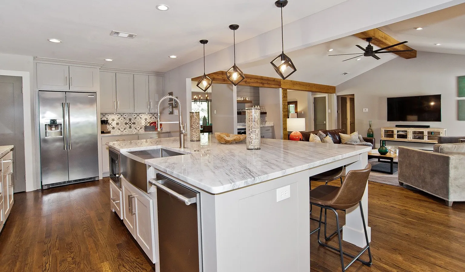 Mill Run Road kitchen island